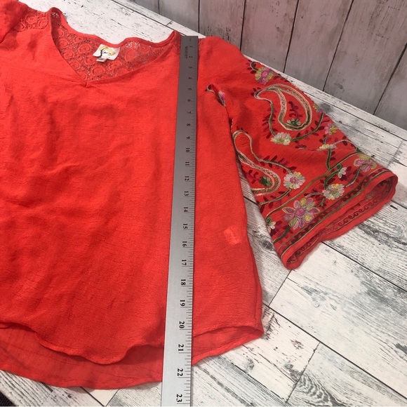 Fig and Flower Boho Embroidered Lace Top Small - Picture 8 of 8